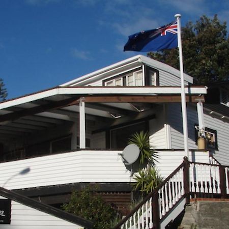 Bluff Hill Lighthouse B&B Napier Exterior foto